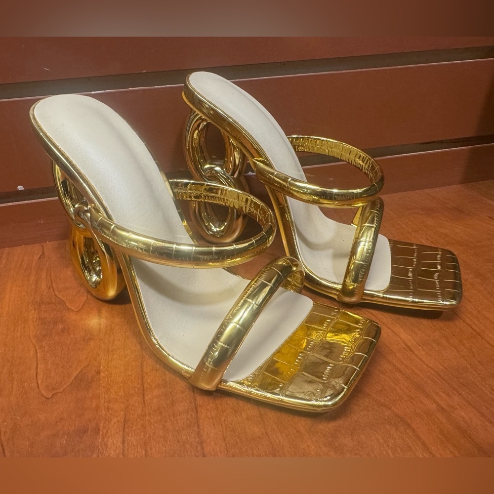 Elegant Gold Women's Heels